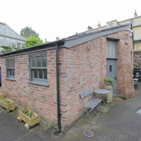 Apartmán The Coach House, Clifton And Parking - Hopewell