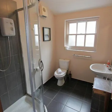 The Coach House, Clifton And Parking - Hopewell